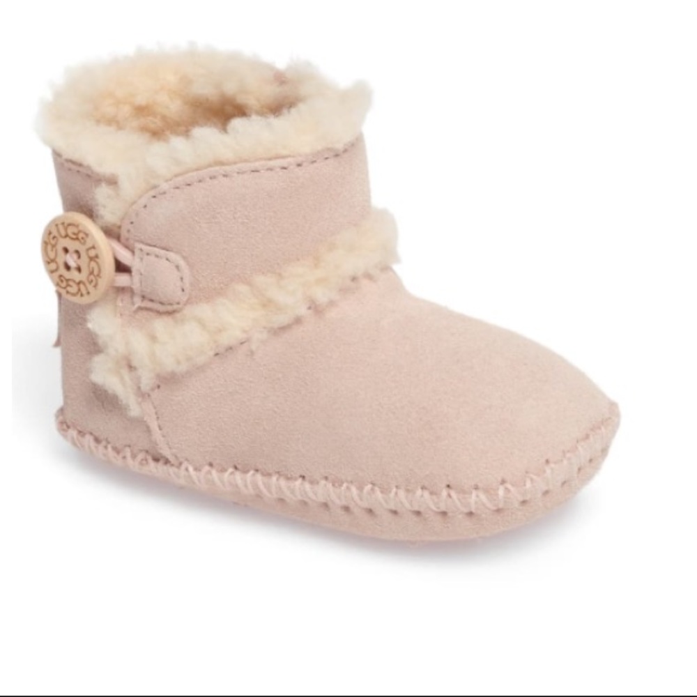 Baby pink uggs